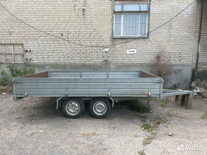 Прицеп легковой двухосный лав 81013D