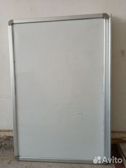 На брони. Магнитно-маркерная доска