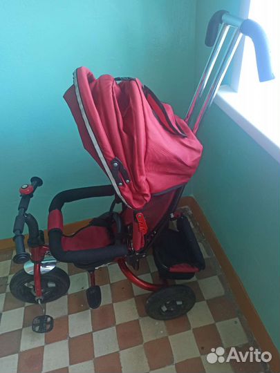 Трехколесный велосипед