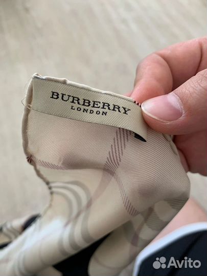 Шелковый платок burberry