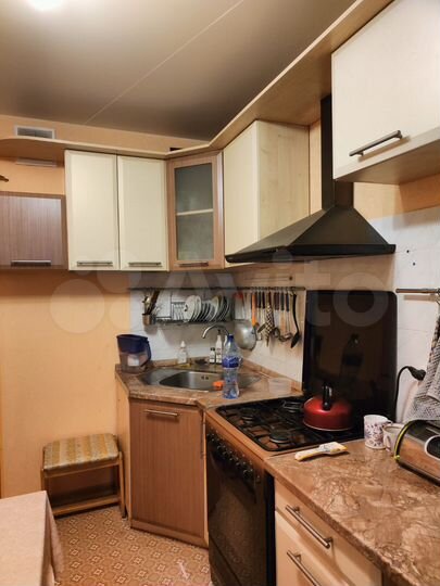 2-к. квартира, 60 м², 1/9 эт.