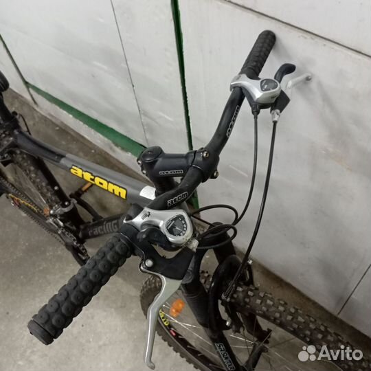 Скоростной велосипед atom racing