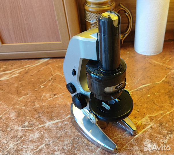 Цифровой микроскоп 4в1 (Eastcolight 88101)