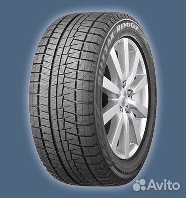 Bridgestone Blizzak Revo GZ 215/60 R17 96S