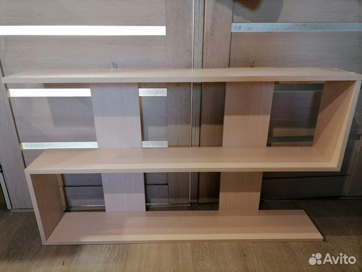 Полка настенная новая