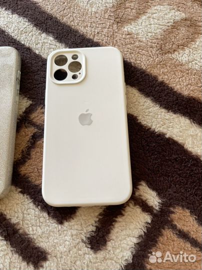 Чехлы на айфон