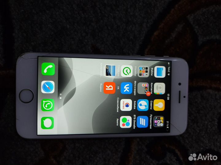 iPhone 6S, 64 ГБ