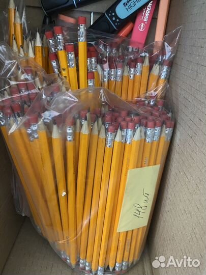 Карандаши цветные и чернографитные