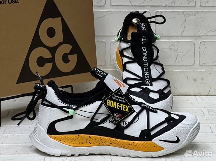 Кроссовки Nike ACG Fly Mountain Gore-tex White