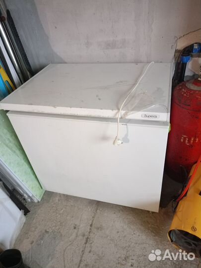 Холодильный ларь бу