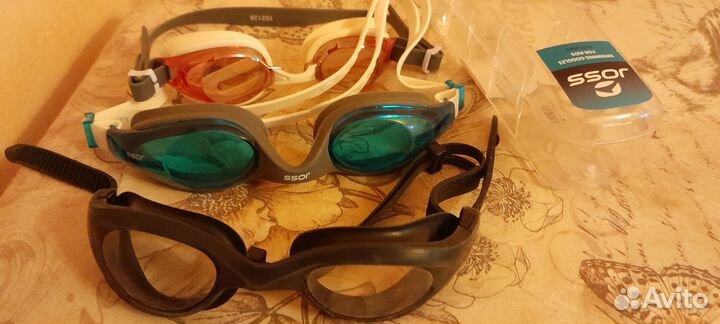 Очки для плавания спортивные