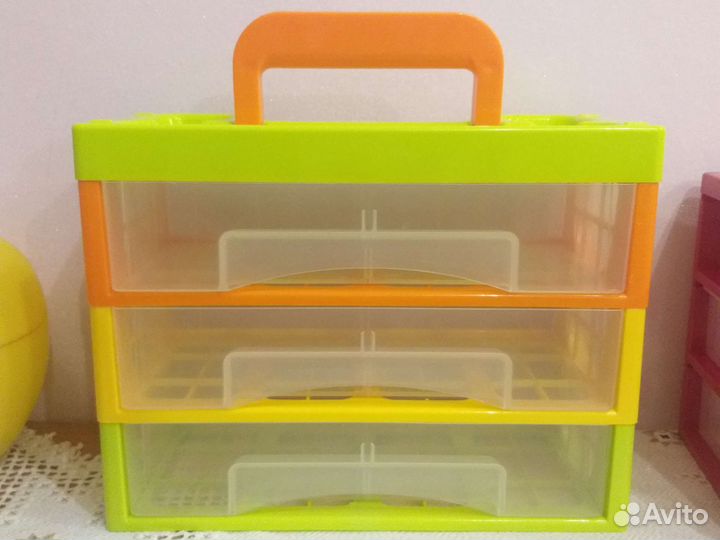 Органайзер с выдвижными ящиками
