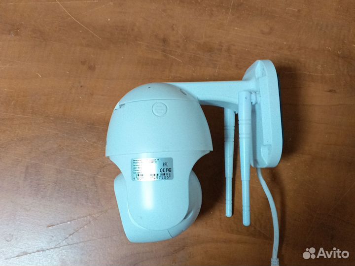 Поворотная камера видеонаблюдения 4g раздаёт Wi-Fi