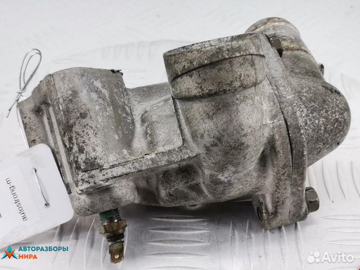 Корпус термостата Mitsubishi Carisma 1999 MD317666