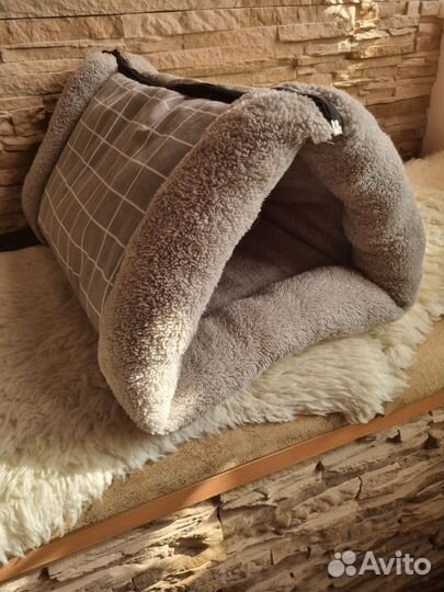 Лежанка и домик-туба для кошек и собак. 2 в 1