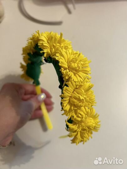 Нежно розовый ободок от года