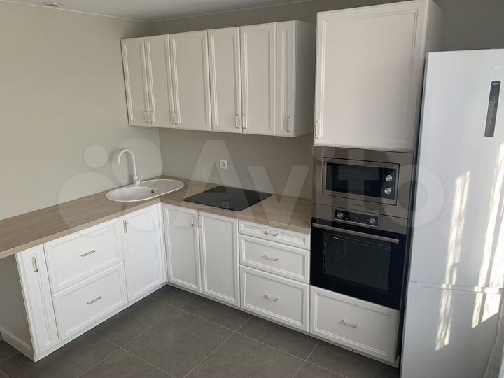 2-к. квартира, 53,3 м², 22/25 эт.