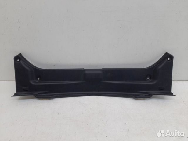 Накладка замка багажника Toyota Camry 70 2017-2023