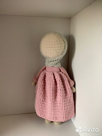 Вязанная кукла