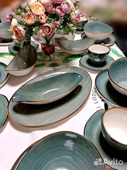 Сервиз столовый новый