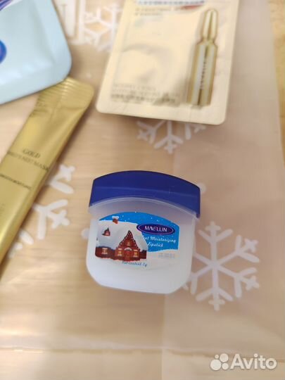 Набор косметики пакетом