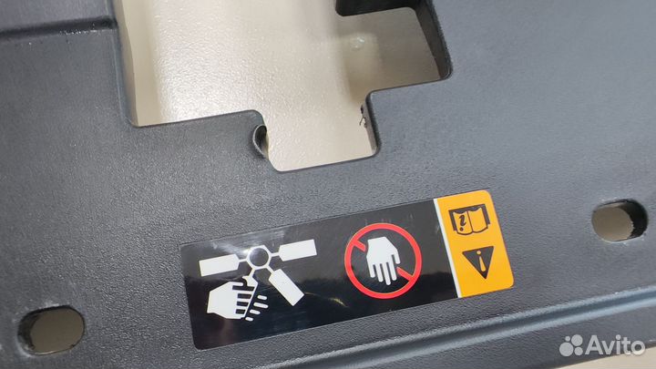 Накладка замка капота Hyundai palisade (кожух)