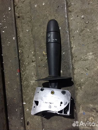 Подрулевой переключатель renault logan