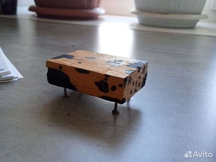 Котик деревянный