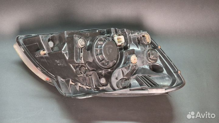 Фары на KIA RIO 2