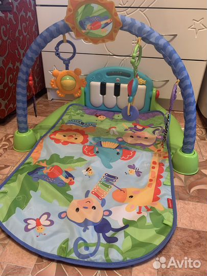 Развивающий коврик Fisher Price пианино
