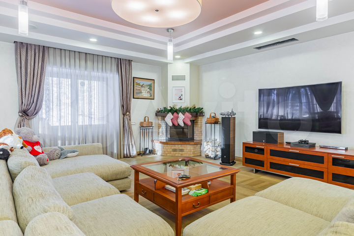 Дом 480 м² на участке 29 сот.