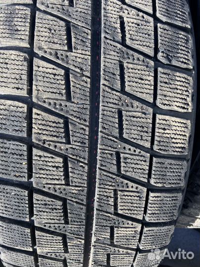 Bridgestone Blizzak Revo2 215/60 R16