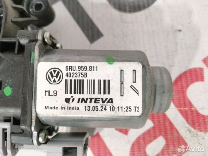 Мотор стеклоподъемника задний левый Volkswagen