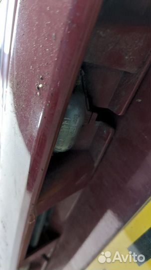 Крышка багажника Nissan X-Trail (T30), 2004