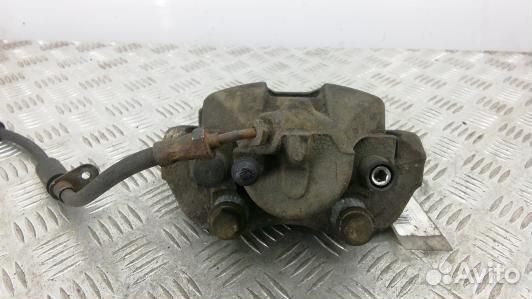 Суппорт тормозной передний левый ford focus 3 (92E