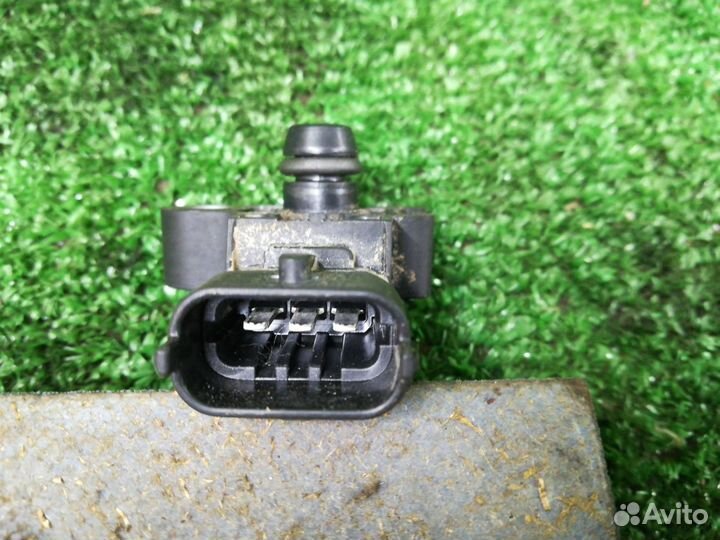 Датчик абсолютного давления Chevrolet Tracker 0261