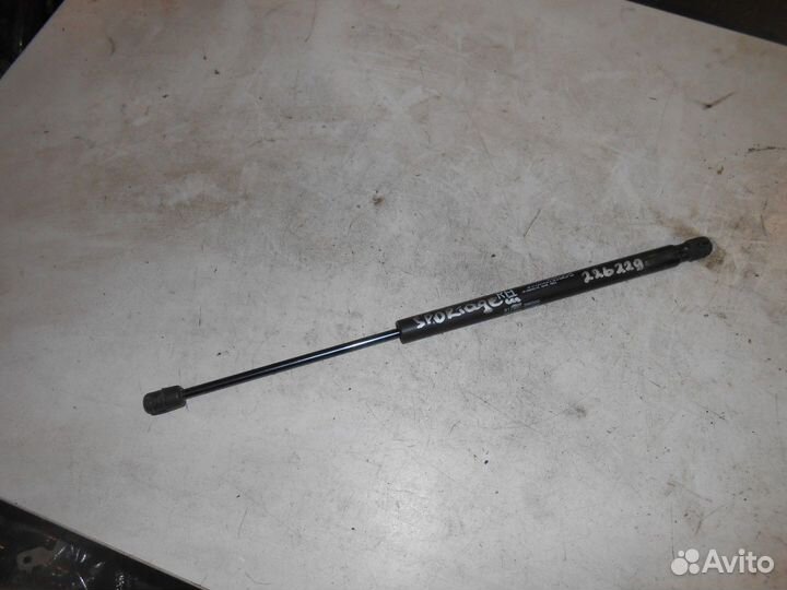 Амортизатор багажника (Kia Sportage)