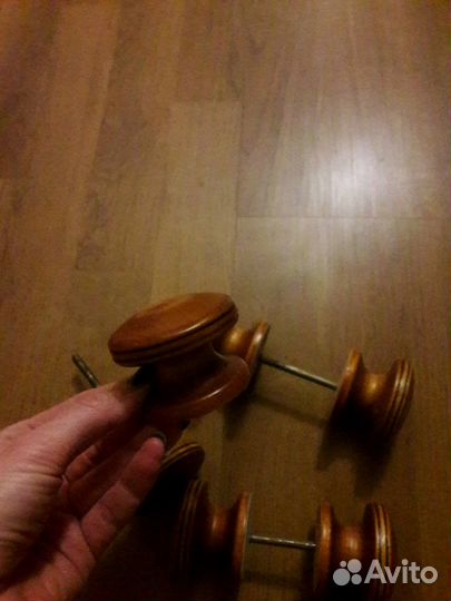 Ручки дверные деревянные. Новые