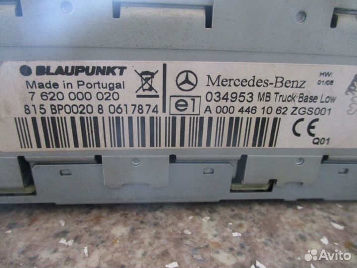 Магнитола CD Mercedes-Benz A0004461062