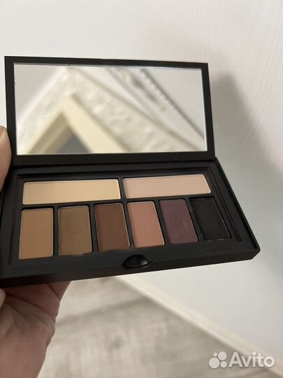 Тени для век smashbox