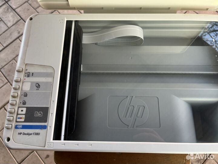 Цветной принтер HP Deskjet f380