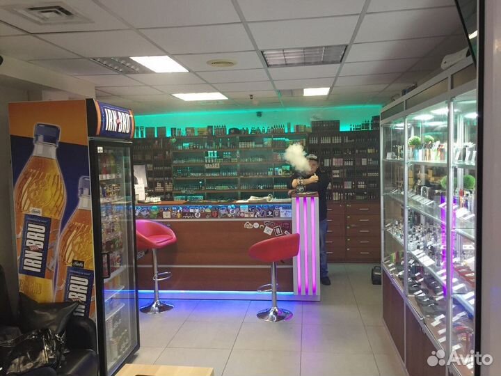 Продавец консультант в вейп шоп (vape uzao)