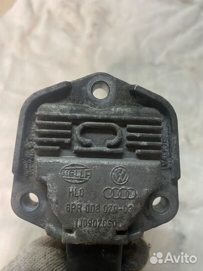 Датчик уровня масла и температуры hella