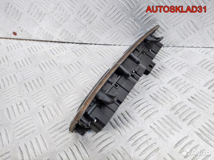 Блок кнопок Mercedes Benz W203 A2038212881