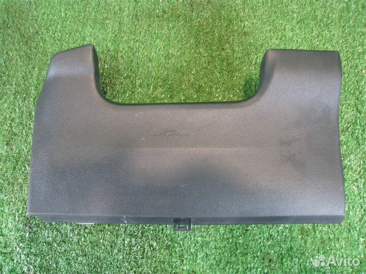 Подушка безопасности коленная Toyota Auris E18 20