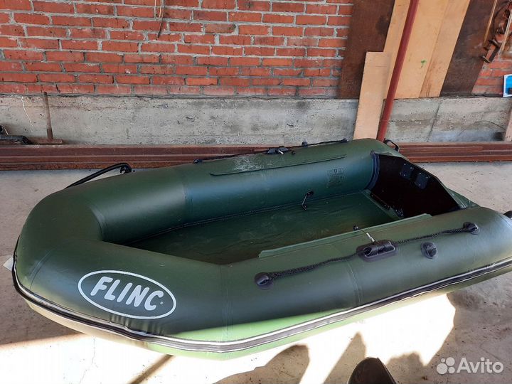 Лодка flinc FT260L