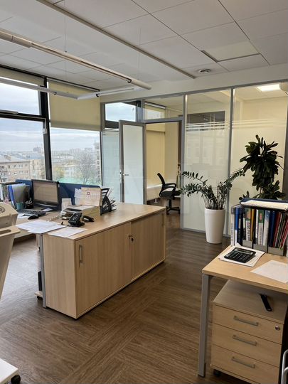 Офис, 139.7 м²