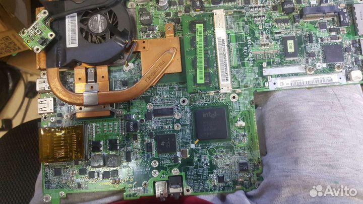 Материнка doazh2MB8G8 REV: G