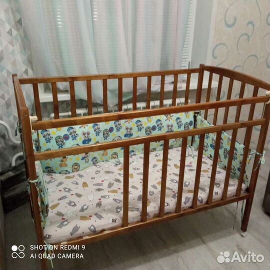 Кроватка детская без матраса с бортиками