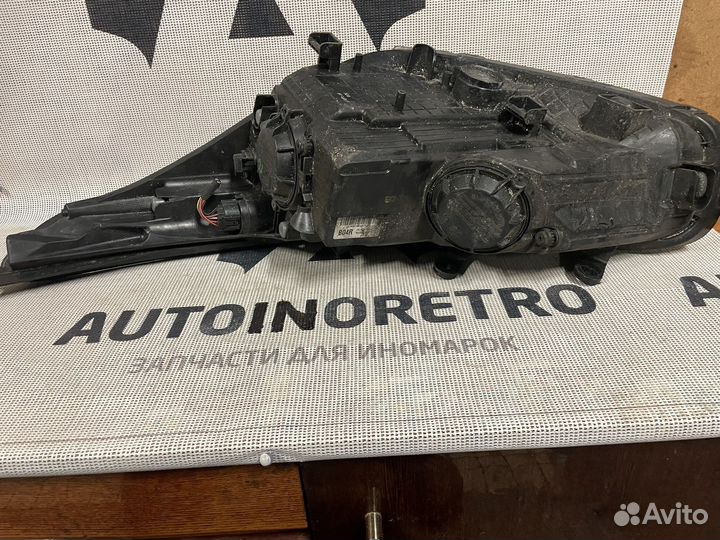 Фара правая Kia Ceed 92102A2040